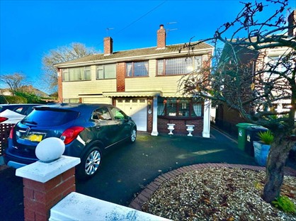 3 Bed Semi-Detached House, Parkes Hall Road, DY1