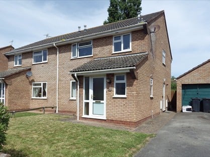 3 Bed Semi-Detached House, Dovetons Drive, TA4