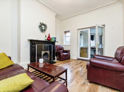 Room in a Shared House, Sheffield, S5