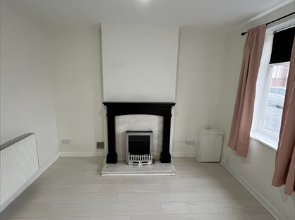 3 Bed Terraced House, Bainbridge Road, NG20