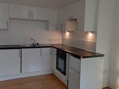 1 Bed Flat, Victoria Street, BS1