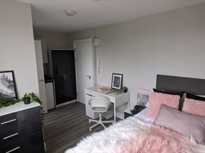 Room in a Shared House, Lucas Avenue, HA2