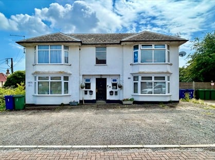 1 Bed Flat, Minster Road, ME12
