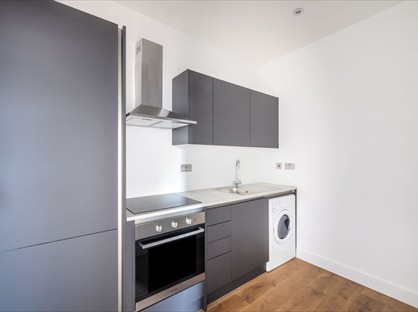 Studio Flat, Portland Road, SE25
