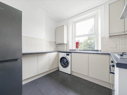 3 Bed Flat, Upper Maisonette, SE5