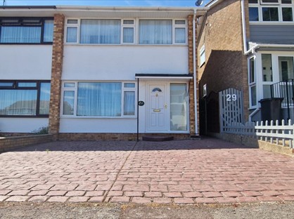 3 Bed Semi-Detached House, Symons Avenue, SS9