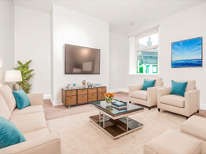 3 Bed Terraced House, Townsend Street, BB4