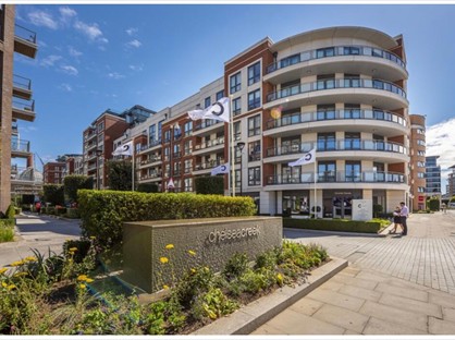 2 Bed Flat, Doulton House, SW6