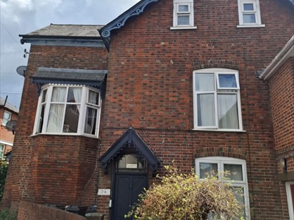 1 Bed Flat, Fowlers Road, SP1