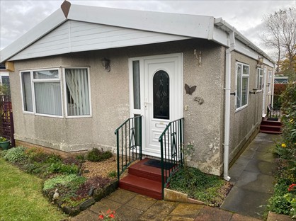 2 Bed Mobile Home, Burndene Park, EH20