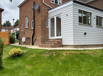 3 Bed Semi-Detached House, Wealden Close, TN6