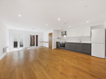 1 Bed Flat, Wendell Road, W12