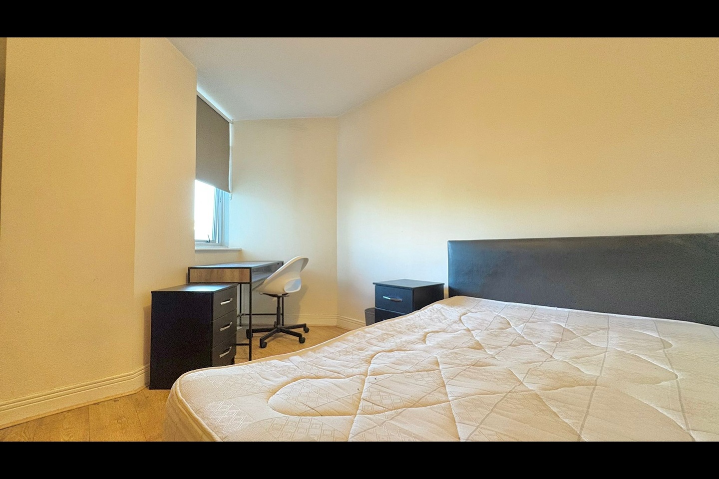 London - 2 Bed Flat, Gerry Raffles Square, E15 - To Rent Now for £2,300 ...