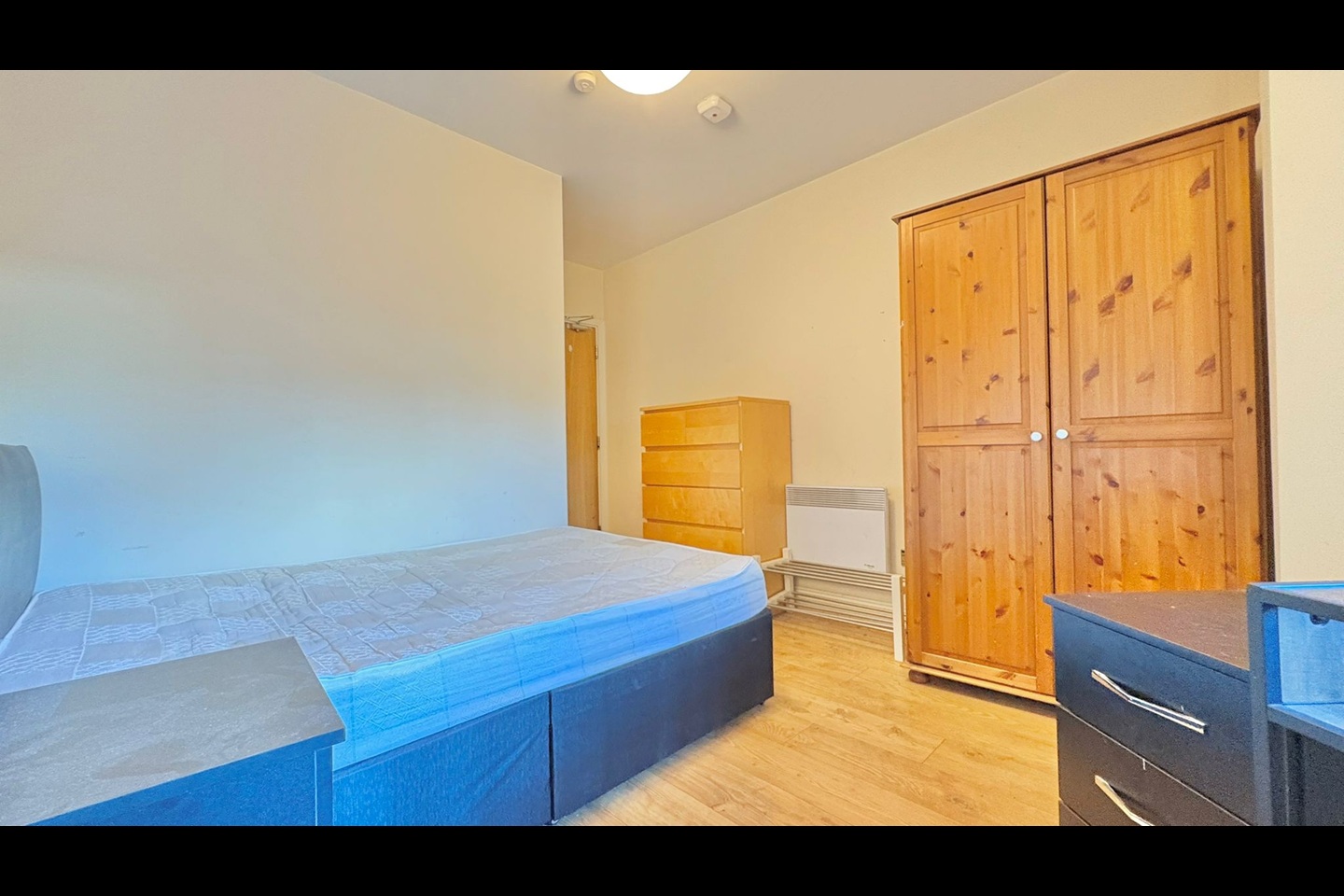 London - 2 Bed Flat, Gerry Raffles Square, E15 - To Rent Now for £2,300 ...
