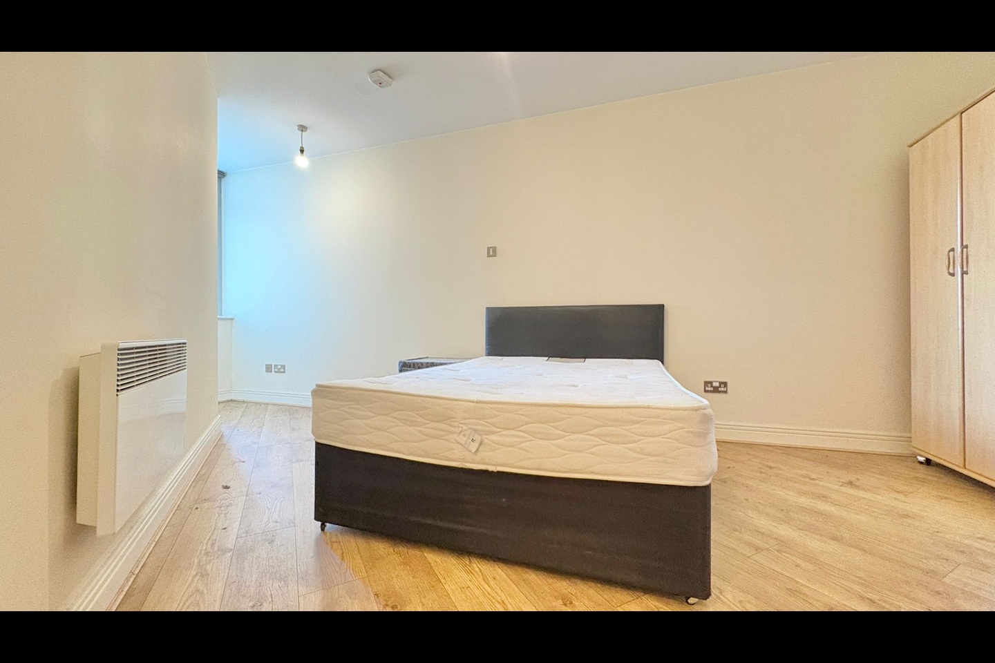 London - 2 Bed Flat, Gerry Raffles Square, E15 - To Rent Now for £2,300 ...