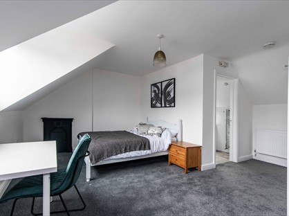 Room in a Shared House, Bingham Road, NG5