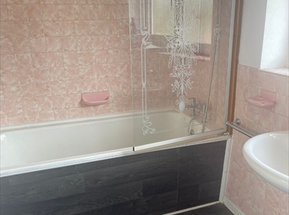 3 Bed Terraced House, Renfrew Road, TW4