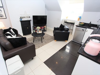 2 Bed Flat, Heath Street, NW3