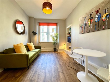 1 Bed Flat, St Leonard's Street, EH8