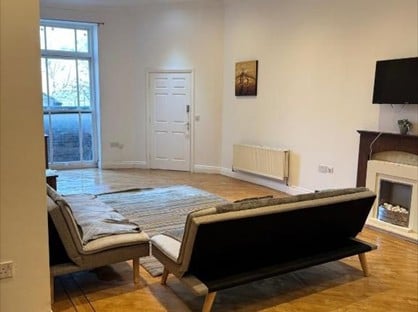 4 Bed Flat, Westgate Road, NE4