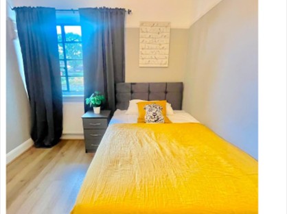 Room in a Shared Flat, Capel Gardens, HA5