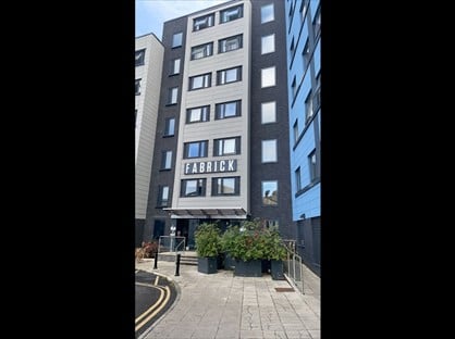1 Bed Flat, Fabrick, SK8