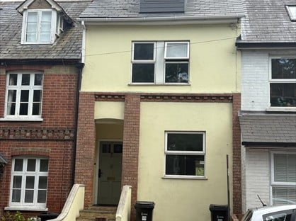 1 Bed Flat, London Road, RG40