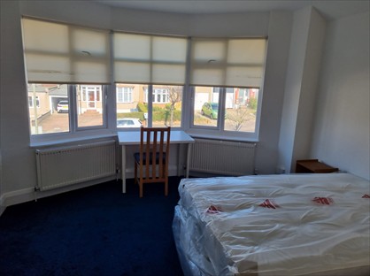 Room in a Shared House, Hendale Avenue, NW4