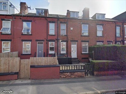 2 Bed Terraced House, Clovelly Avenue, LS11