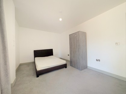 1 Bed Flat, Hessel Street, E1