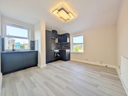 1 Bed Flat, Lancaster Road, EN2