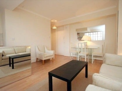 Studio Flat, Sloane Avenue Mansions, SW3