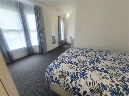 Room in a Shared House, Trier Way, GL1