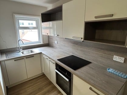 3 Bed Flat, Toft Green, YO1
