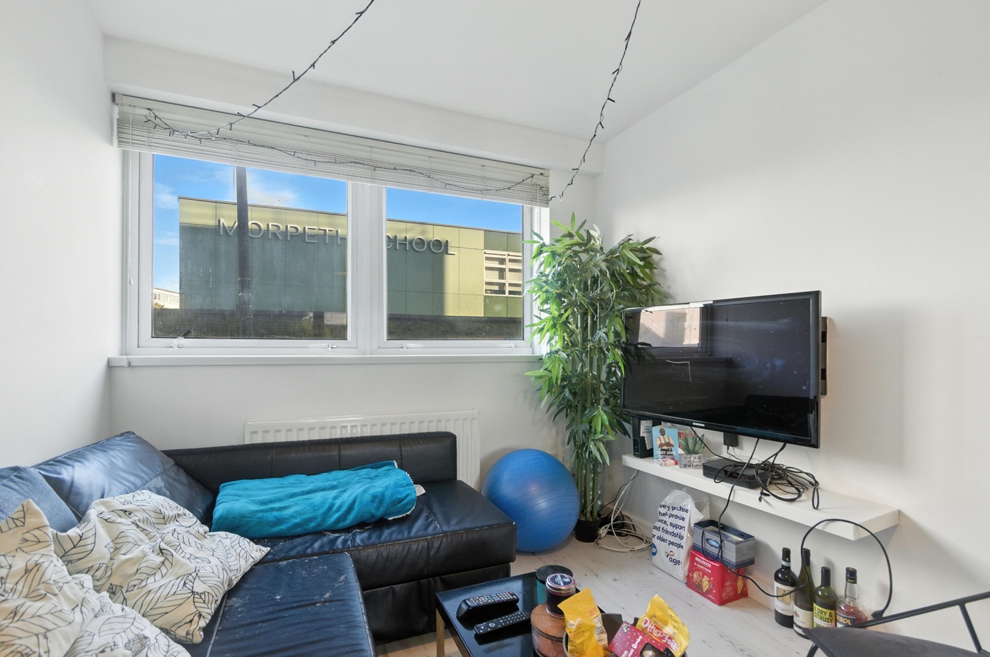 4 Bed Maisonette, Bradley Lynch Court, E2 photo 4