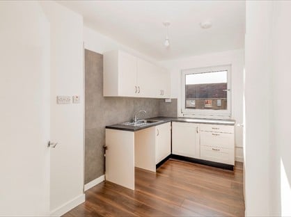 2 Bed Flat, Kemnay Gardens, DD4