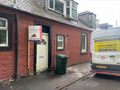 1 Bed Flat, Nelson Street, KA16