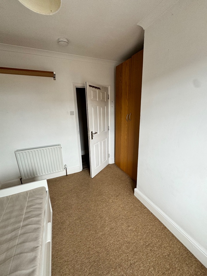 Additional image 7 of Room in a Shared House, Malmesbury Place, SO15, N1 7GU