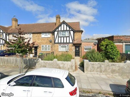 Studio Flat, Flaxton Road, SE18