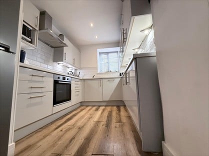 Room in a Shared House, Victoria Road, SN1