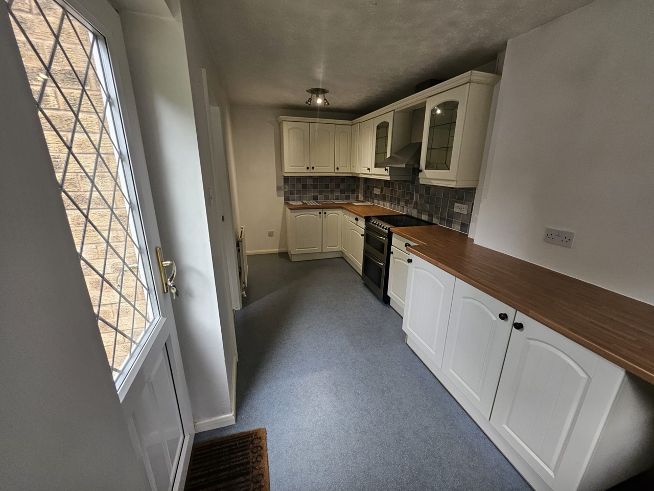 Additional image 7 of 3 Bed Semi-Detached House, Oval Gardens, NG8, N1 7GU