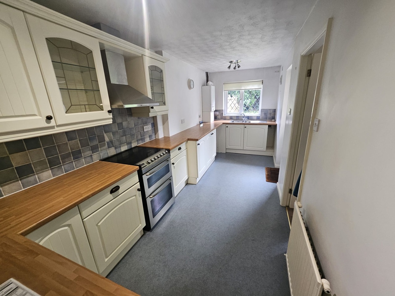 Additional image 8 of 3 Bed Semi-Detached House, Oval Gardens, NG8, N1 7GU