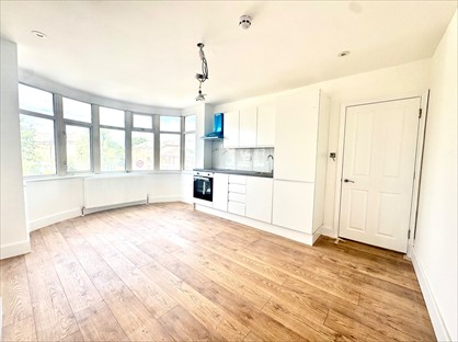 2 Bed Flat, Hendon, NW4