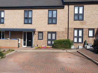 3 Bed Terraced House, Eve Drive, CM18