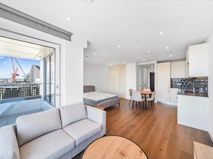 Studio Flat, Hurlock Heights, SE17