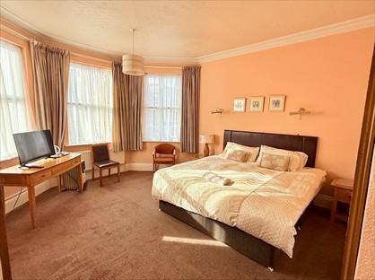 Room in a Shared House, Queens Road, NG9