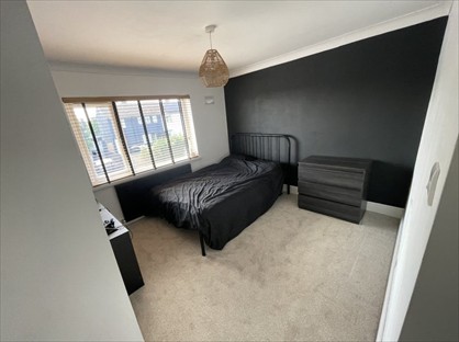 Room in a Shared House, Westbury Road, GL4