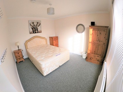 Room in a Shared House, Tower Road, SG12