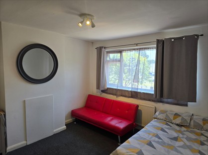 Room in a Shared House, Central Parade, CR0