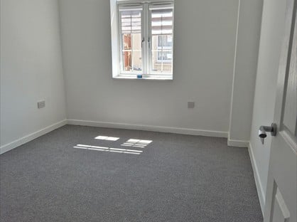 1 Bed Flat, Abbott House, NN1